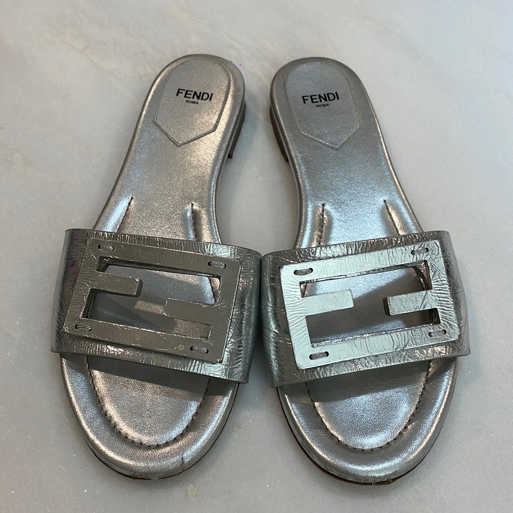 Fendi tube baguette metallic silver slide 38